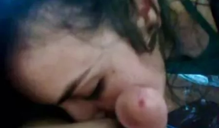 صورتی ، جان استرانگ و مانوئل خاطرات سکس فامیلی فرارا