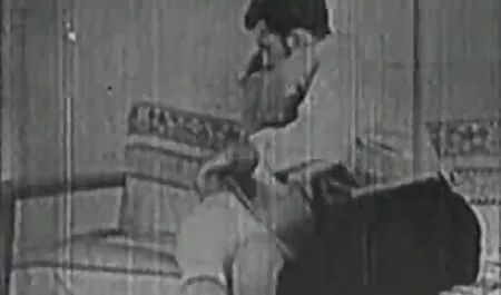 ماساژ داستان سکس با پدرشوهر داغ نوجوان