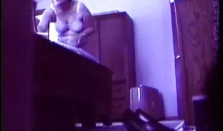 استادان خروس MILF داستان سکس تو شرکت