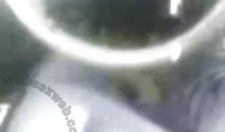 ورزش در داستان سکصی رابطه جنسی با سبزه لزبین استراپون!